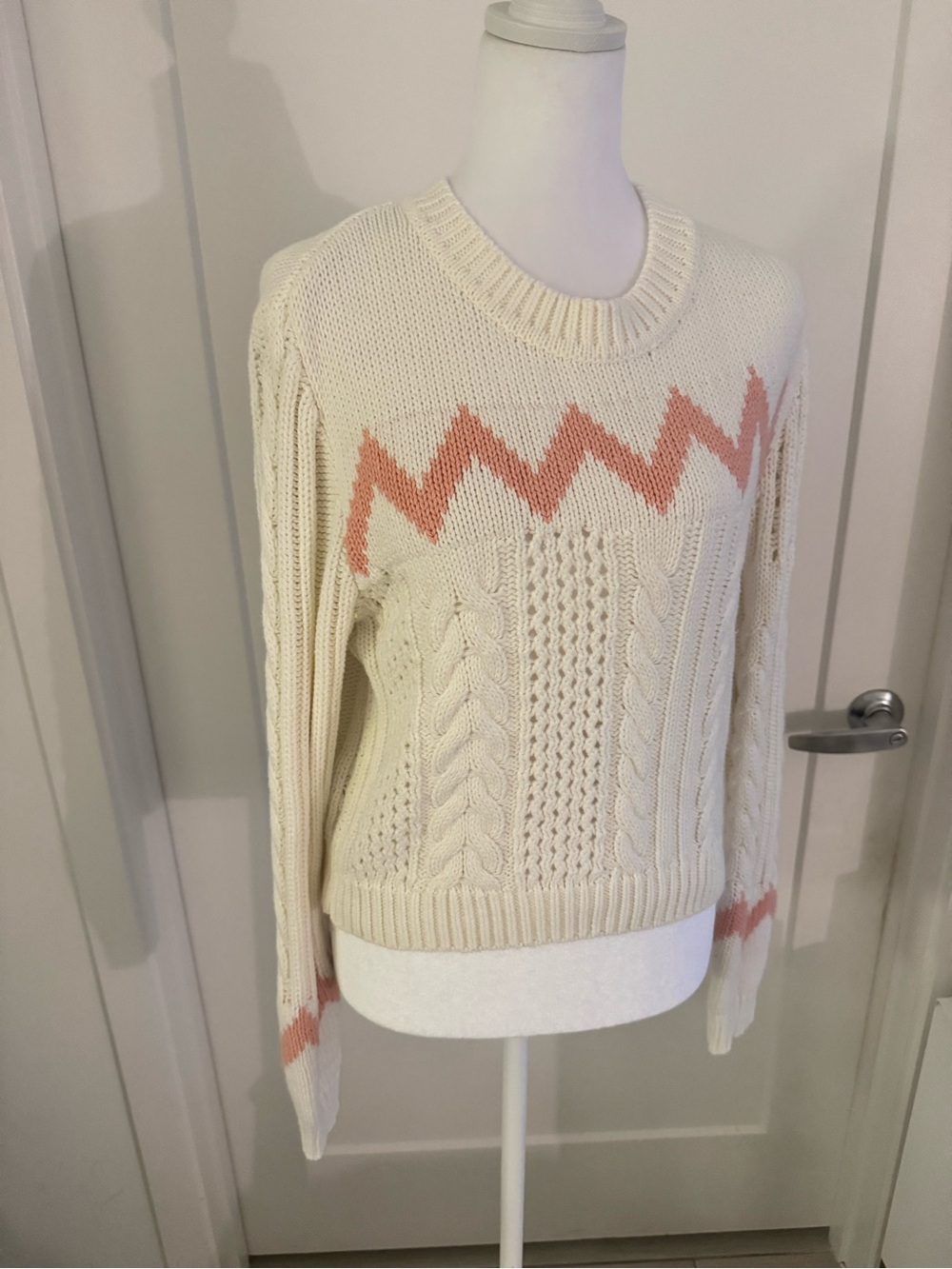 House of Harlow 1960 Cream Cable Knit Sweater with Pink Zigzag